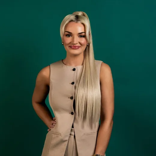 Rianna Clarke - Real Estate Agent at Coronis Bracken Ridge - BRACKEN RIDGE