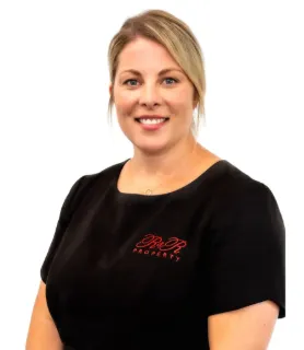 Rikki-Lee Day - Real Estate Agent