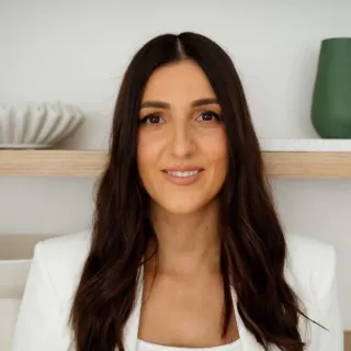 Elinore Rositano - Real Estate Agent