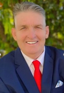 Robert  Cox - Real Estate Agent
