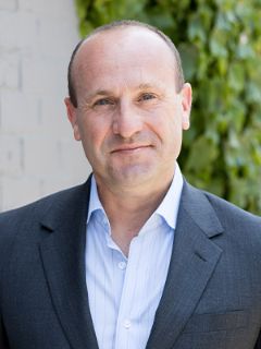 Robert Enes - Real Estate Agent