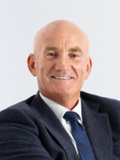 Robin Parker - Real Estate Agent