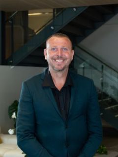 Roger Eveans - Real Estate Agent
