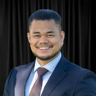 Ronald Ramirez - Real Estate Agent