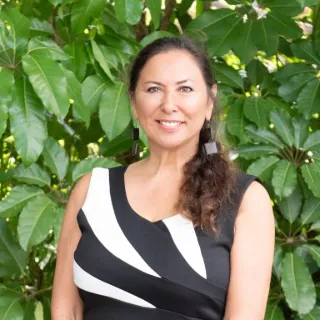 Rosie Wang - Real Estate Agent