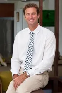 Ross  Bauer - Real Estate Agent