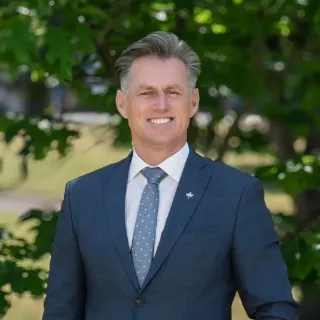 Ross Bywater - Real Estate Agent
