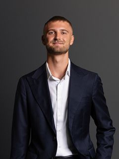 Ross Lewis - Real Estate Agent