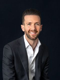 Rowan Bustin - Real Estate Agent