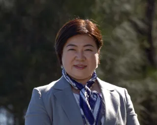 Lynn Chen - Real Estate Agent