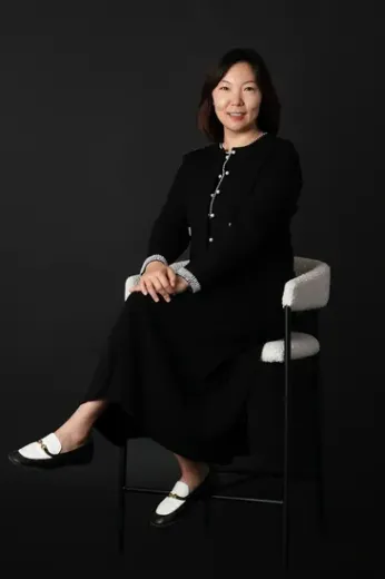 Joyce Zhao - Real Estate Agent at Levic Group - MALVERN EAST