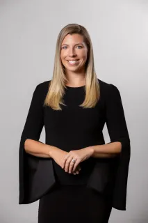 Carly Lindley - Real Estate Agent