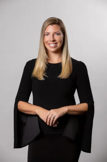 Carly Lindley - Real Estate Agent at Warlimont & Nutt Real Estate - Mt Martha