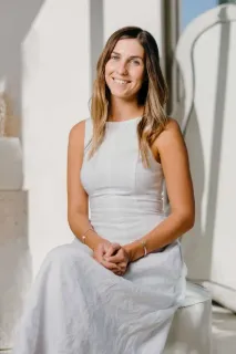 Ruby Lewis - Real Estate Agent