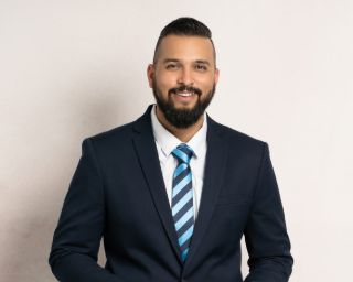 Ryan Jaura - Real Estate Agent