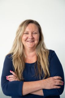 Suzanne Smith - Real Estate Agent