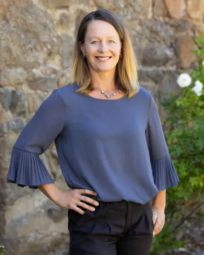 Sally McCoullough - Real Estate Agent at McGrath - Snowy Mountains
