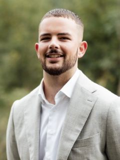 Sam Borg - Real Estate Agent