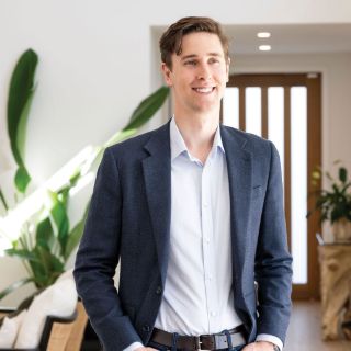 Sam Scott - Real Estate Agent