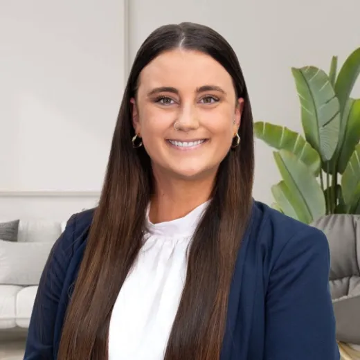 Sam Jose - Real Estate Agent at Barry Plant - Pakenham