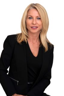 Sandy Pralica - Real Estate Agent