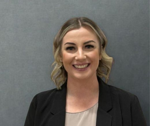 Sara Bloss - Real Estate Agent at Mandy Peck Property Management