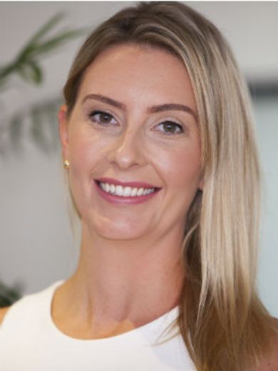 Sarah Allen - Real Estate Agent at Platinum Realty