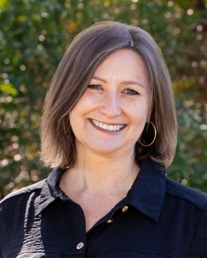 Sarah Featherstone - Real Estate Agent at Harris Real Estate - South Coast RLA 337539