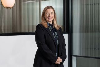 Sarah Lowry - Real Estate Agent