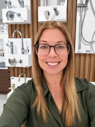 Sarah Panza - Real Estate Agent