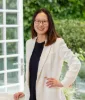Sarah Zhou - Real Estate Agent - The Marshall Group