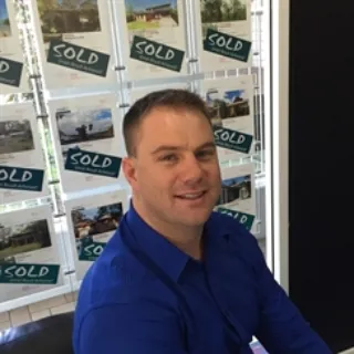 Scott Morton - Real Estate Agent