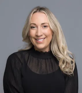 Dani Shields - Real Estate Agent