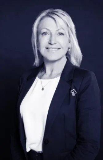 Wendy Hotchkiss - Real Estate Agent at Tate Brownlee Real Estate - Banora Point