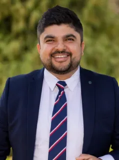 Paramvir Singh - Real Estate Agent