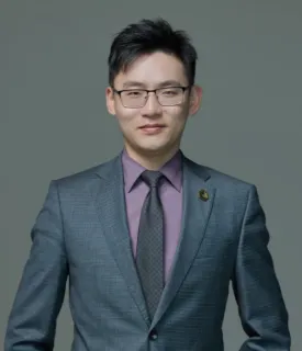 Bruce Li Tan - Real Estate Agent