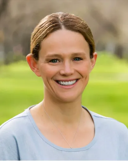 Annabelle Moore - Real Estate Agent at Harris Real Estate - Kent Town RLA 226409
