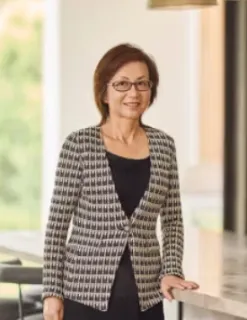 Sophie Su - Real Estate Agent