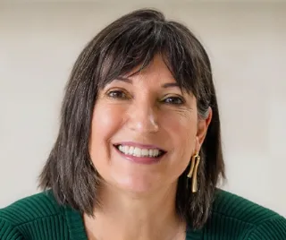 Joanna Gianniotis - Real Estate Agent