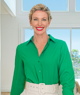 Lara McCallum - Real Estate Agent