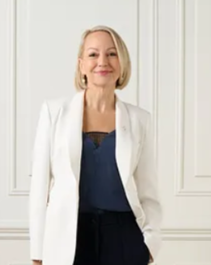 Simone Howell - Real Estate Agent at Jellis Craig Port Phillip (Elwood)