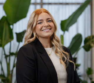 Apryl Bailey - Real Estate Agent