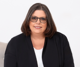 Suzanne Vitagliano - Real Estate Agent