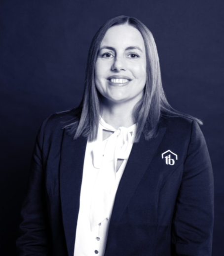 Karen Radnoich - Real Estate Agent at Tate Brownlee Real Estate - Banora Point