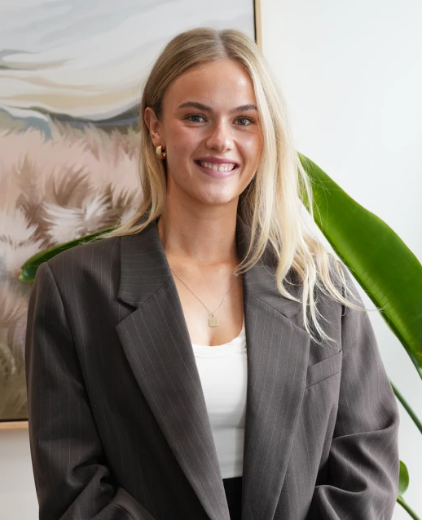 Anna Lindsay - Real Estate Agent at RealWay Property Partners