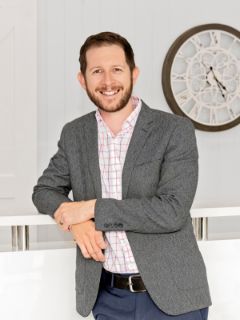 Sean Dawson - Real Estate Agent