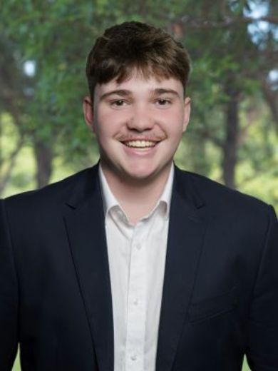 Seb Crowhurst - Real Estate Agent at Harcourts Solutions - WINDSOR