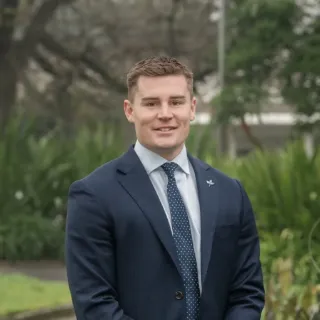 Sebastian Scanlon - Real Estate Agent
