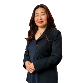 Selyna Tee - Real Estate Agent