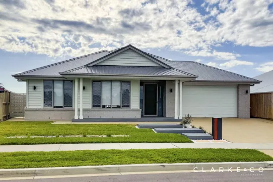 MODERN FAMILY LIVING WITH STYLISH FINISHES!